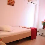 Sir Gara De Nord Hotel *