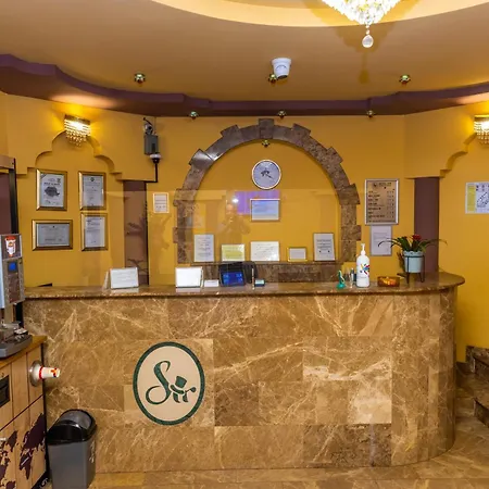 سير غارا دي نورد *