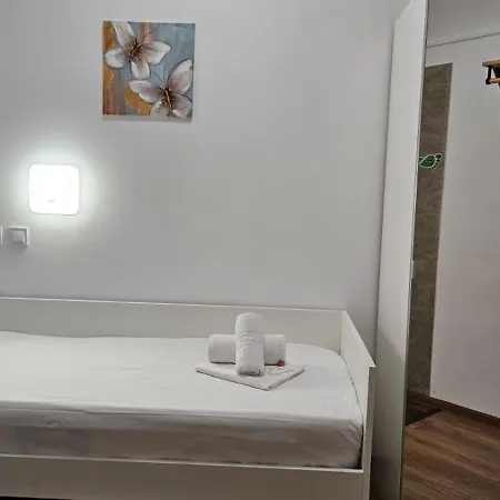 Hotel Sir Gara De Nord *