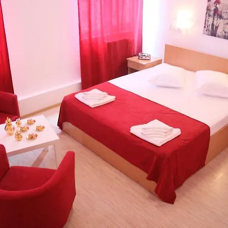 Hotel Sir Gara De Nord Bukarest