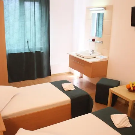 Hotel Sir Gara De Nord *