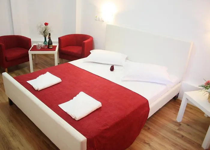 Sir Gara De Nord Hotel